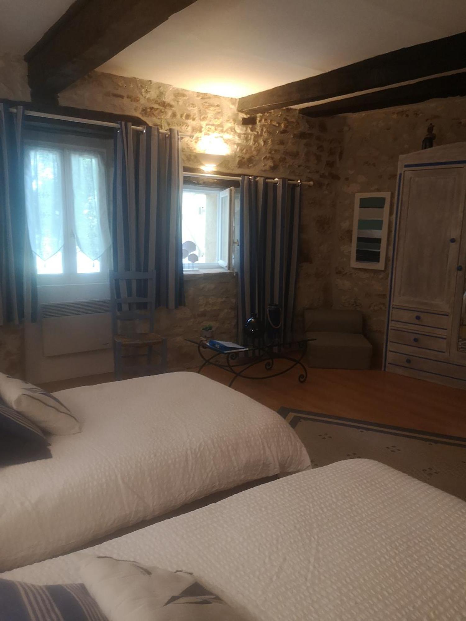 Bed and Breakfast Castel Mazars Castelnau-de-Montmiral Zimmer foto